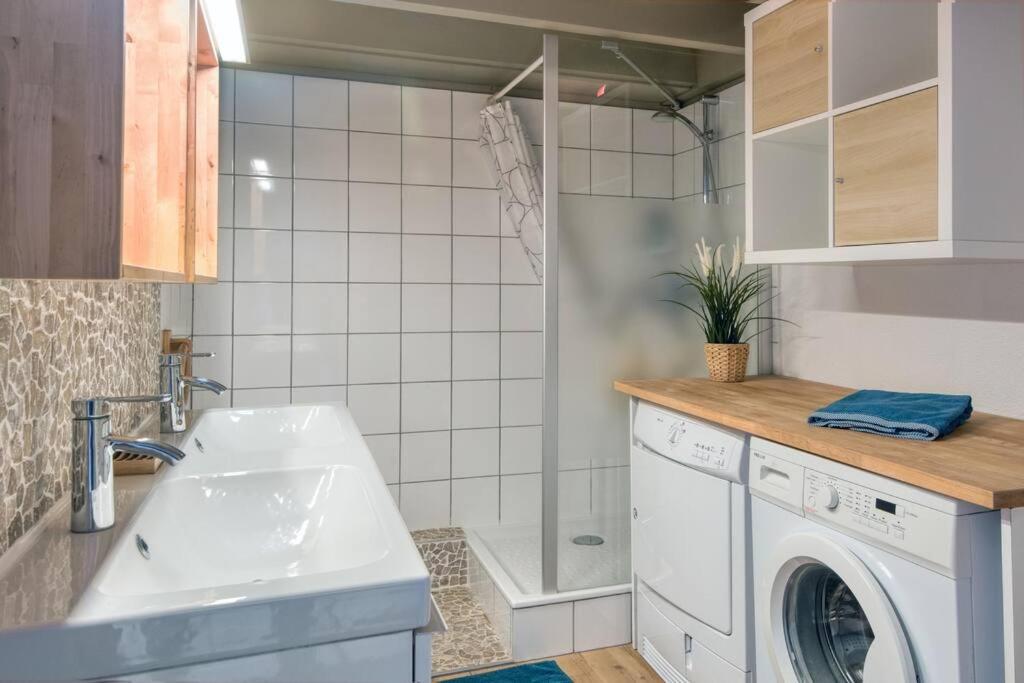 T3 Cosy , Coeur Historique De La Rochelle Apartment ลาโรแชล ภายนอก รูปภาพ