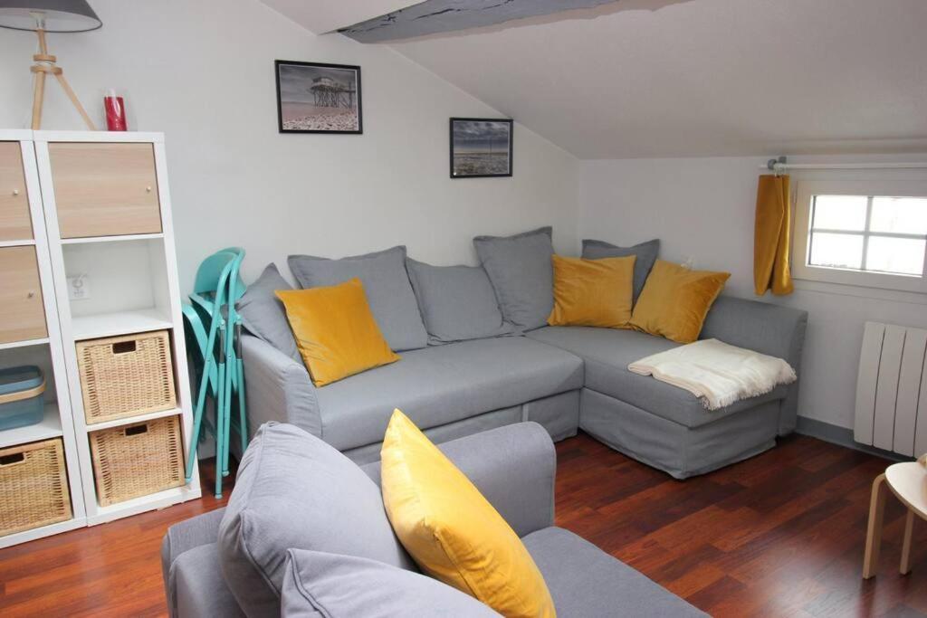 T3 Cosy , Coeur Historique De La Rochelle Apartment ลาโรแชล ภายนอก รูปภาพ